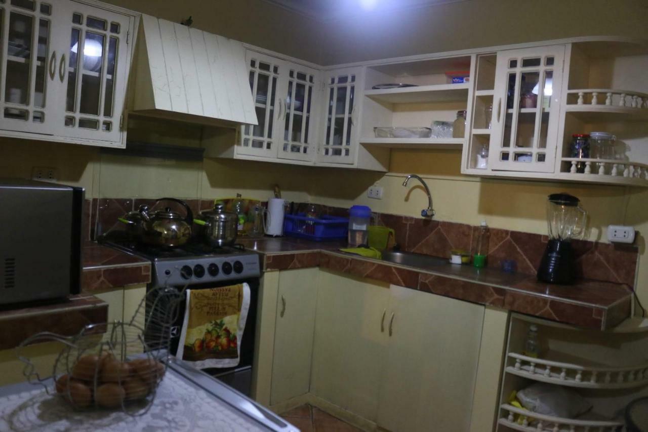 Hostal Mochileros Такна Екстер'єр фото